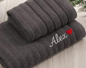 Embroidered Turkish Cotton Towel Set: Personalized Wedding Gift