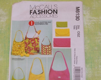 Retired McCall's Fashion Accessories Hand Bag Pattern M6130 1 hour to make Shopping bag pattern , Shopping Bag in 3 sizes