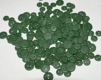 Bulk Buttons 200 Dark Green Buttons  two hole  7/16" to 9/16" Lot  978