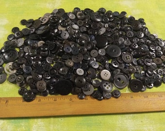 Vintage Bulk 10 oz  Dark Colored Buttons  Black, Gray 3/8 to 1 1/8"  Lot 2522,Upcycled Buttons,  Reclaimed Buttons , Craft Buttons