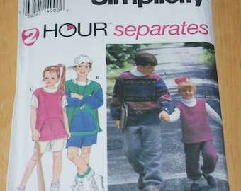 Retired Uncut Simplicity 2 Hour Separates Childs Boy and Girl Sweat Pants Shorts and Top Pattern 8793  NN Size 10, 12, 14, Sports wear