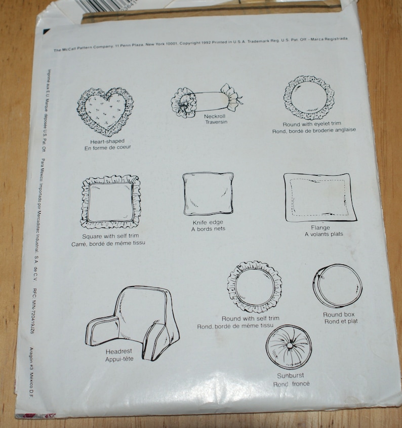 Vintage Retired Uncut McCalls Crafts Pillow Instruction Booklet and Pattern 5777