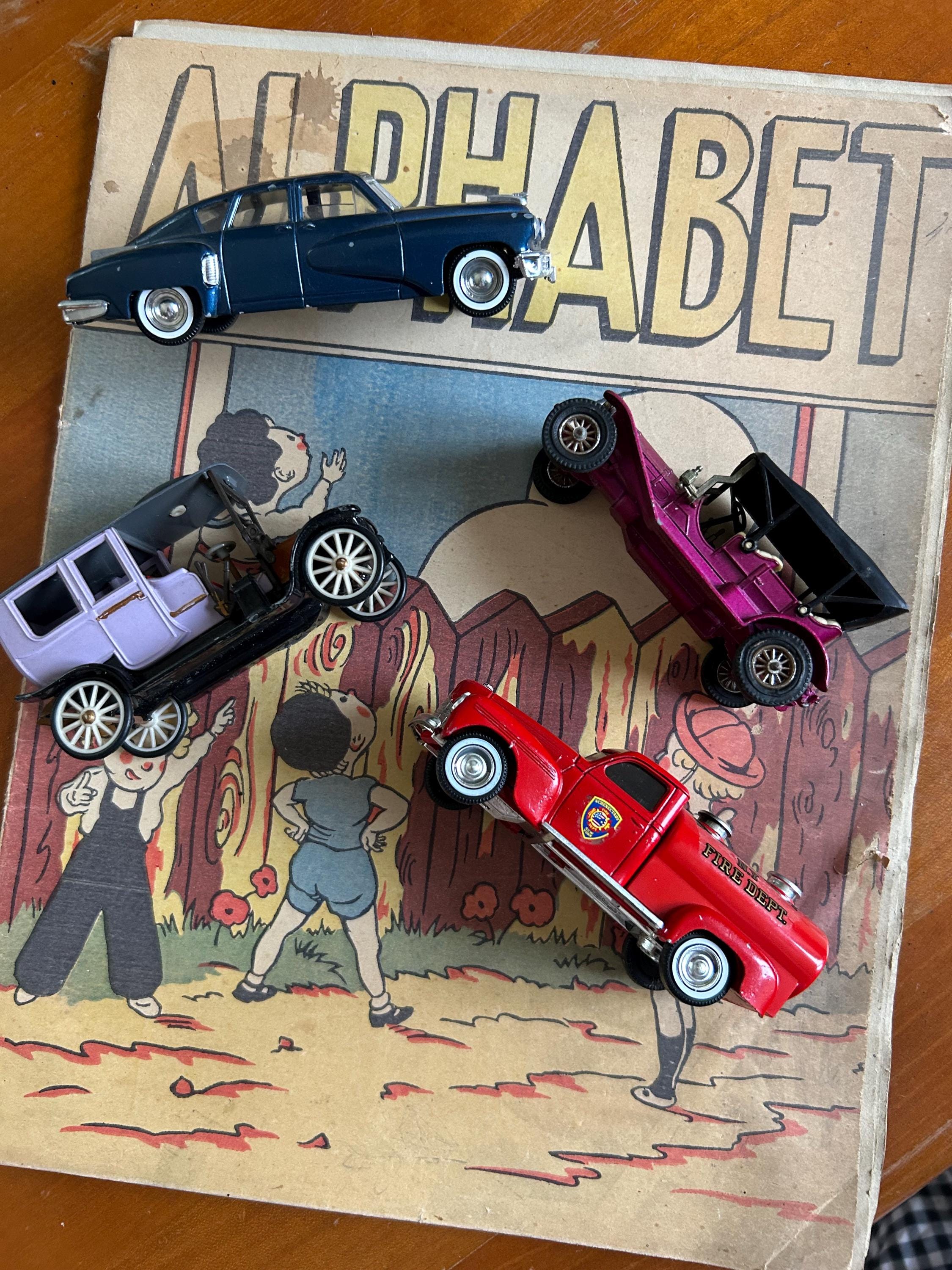 Modèle Réduit Dodge Sweptside 1957 - Camionnette Rouge Et Blanc échelle 1:48 Par Denver Diecast