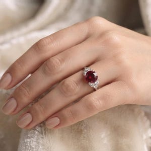 Lab Created Ruby Engagement Ring, Round Ruby Promise Ring, White Gold Diamond Accent Ring, July Birthstone Gift for Women Bild 4