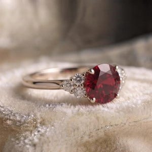 Lab Created Ruby Engagement Ring, Round Ruby Promise Ring, White Gold Diamond Accent Ring, July Birthstone Gift for Women Bild 6