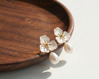 Floral Pearl Drop Earrings, Crystal Flower Freshwater Pearl Dangle Earrings, Elegant Bridal Jewelry, Gift for Her