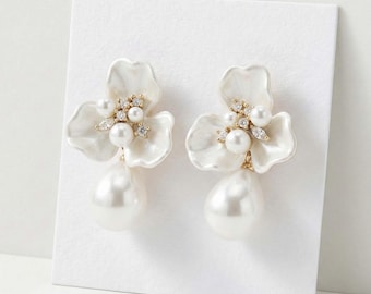Floral Pearl Drop Earrings, Freshwater Pearl Dangle Earrings, Elegant Romantic Jewelry, Gift for Her