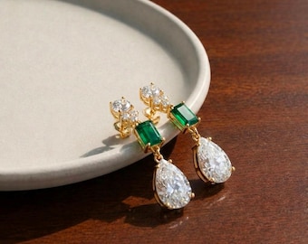 Geometric Pearl Drop Earrings, Emerald Green Crystal Freshwater Pearl Dangle Earrings, Vintage Bridal Jewelry, Gift for Her