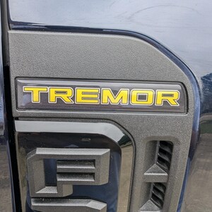 Tremor 3D Aftermarket Replacement Fender Decals for 2023 and 2024 Ford F250 or F350 Domed Decal 2pcs / Silver Resin Set / USA Flag Gray
