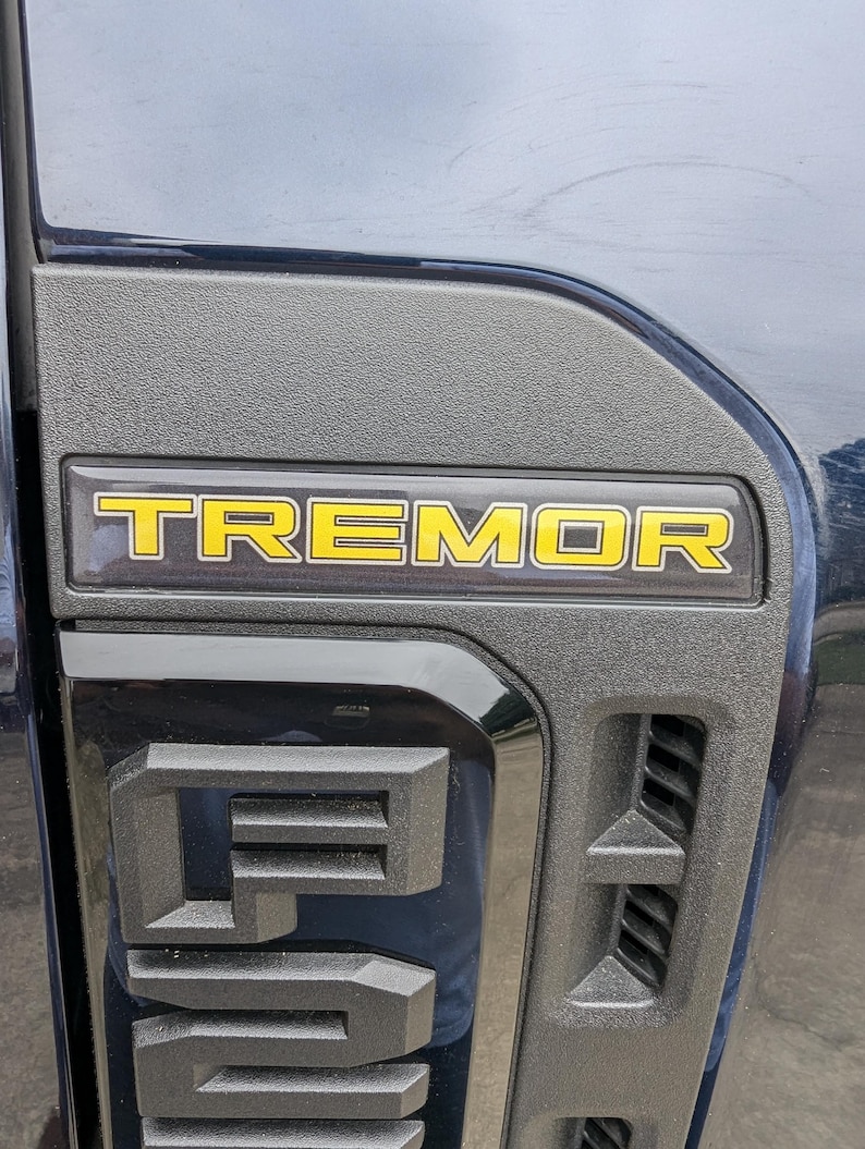 Tremor 3D Aftermarket Replacement Fender Decals for 2023 and 2024 Ford F250 or F350 Domed Decal 2pcs / Silver Resin Set / USA Flag Gray