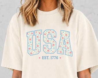 Comfort Colors Floral 4th of July Shirt Women, 250th Anniversary Tee 1776-2026, Faux Embroidered Look Retro USA Patriotic Independence Day