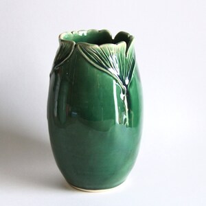 Emerald Ginkgo blad vaas - Hand Crock vaas - Minimalist Home Decor - klaar gegooid naar schip