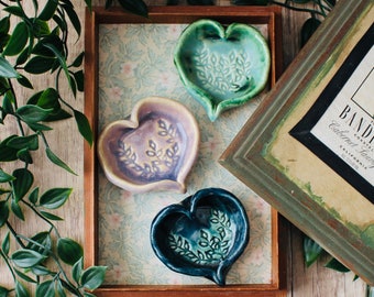 Heart Ring Bowl - Jewelry Dish - Ceramic Pinch Bowl - Teabag Holder - READY TO SHIP