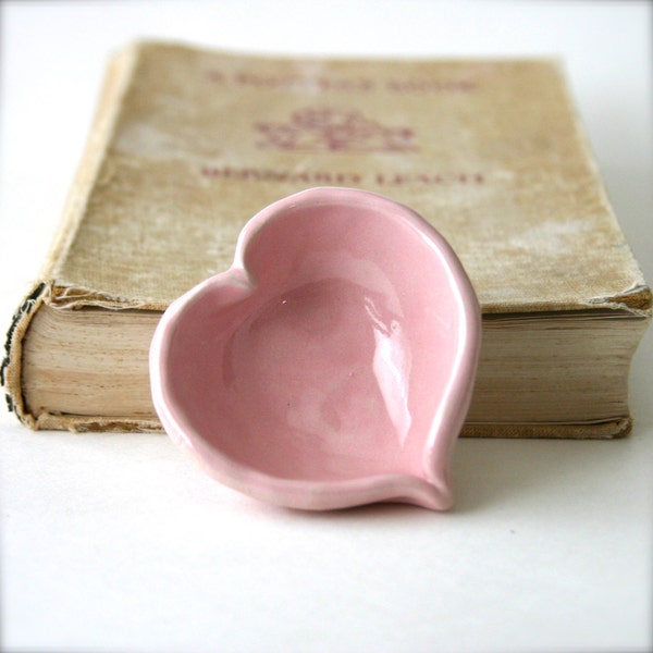 LOVE - Pink Heart Dish - Porcelain Ring Catcher - in Romantic Blush Pink - Gift for Mom