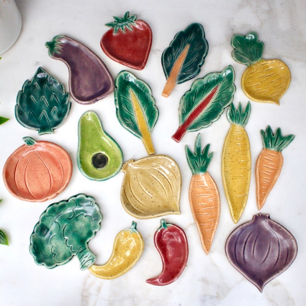 Plat d’anneau de fruits et légumes - Légumes de jardin colorés - Plateau à bijoux - Porte-sachet de thé - Repose-baguettes - Décor de ferme - PRÊT À EXPÉDIER