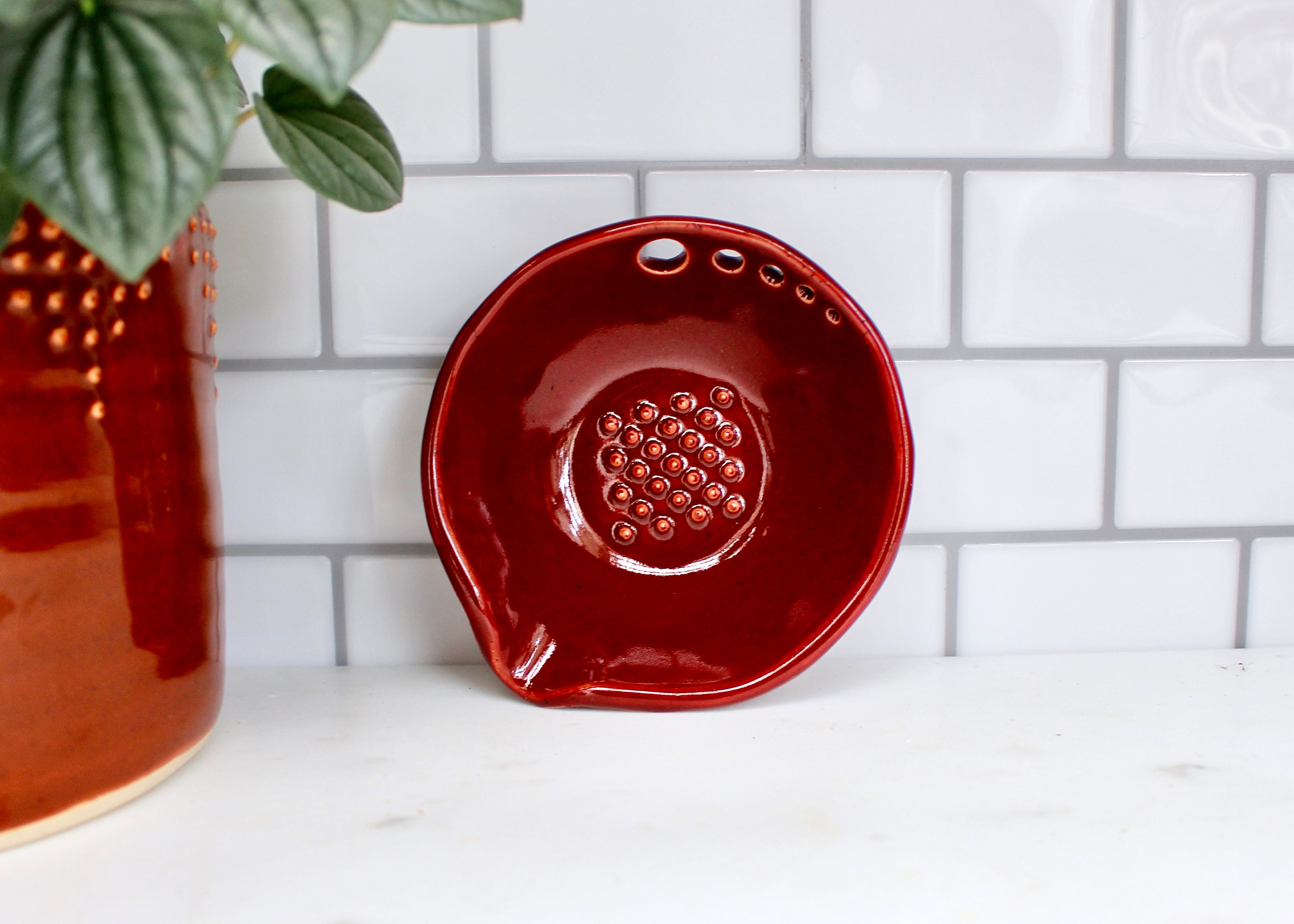 Herb & Garlic Bowl - Garlic Grater and Herb Stripper in One — Back Bay  Pottery