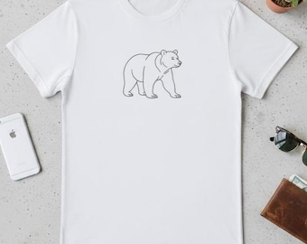 Cute Bear T-Shirt Durable Cotton Tee Gift for Nature Lovers Animal T-shirt Gift for her Gift for him Outdoor Shirt