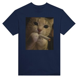 Camiseta divertida de gato fumando, camiseta de meme de gato, camiseta divertida de gato, regalo para amantes de los gatos, camiseta divertida de gato, regalo para él, regalo para ella, regalo para mamá gata imagen 3