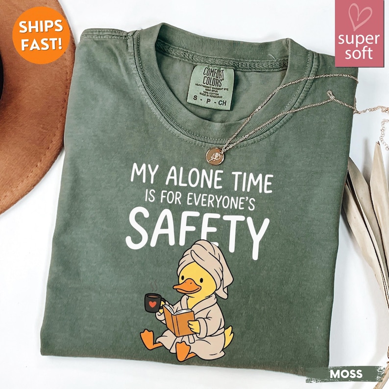 Comfort Colors® My Alone Time Is For Everyone's Safety Mother's Day Mama Humor Tee Duck Mama Shirt Mom Humor Gift Mothers Day Tee Bild 6