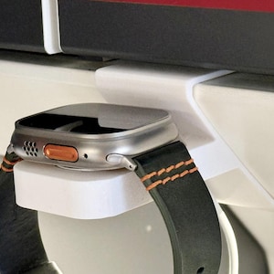 Adria WatchDock Apple Watch-hållare | Laddningshållare för skåpprofiler (upp till 2024) | Campingtillbehör