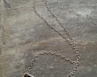 Hammered silver open square necklace - simple everyday necklace