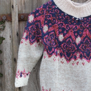 Maglione per bambini in maglia. Alpaca, lana vergine. Fatto a mano. Taglie 128-140