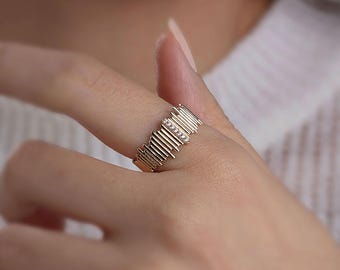14k Solid Gold Zick-Zack-Ring mit Diamant CZ, stapelbar Wave Band