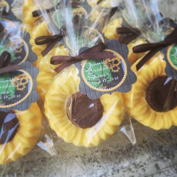 10 SUNFLOWER SOAP Party favors - Rustic Wedding or Bridal Shower, Fall Baby Shower, Anniversary Party Favors, Floral Soap Gifts, Flower Il_570xn