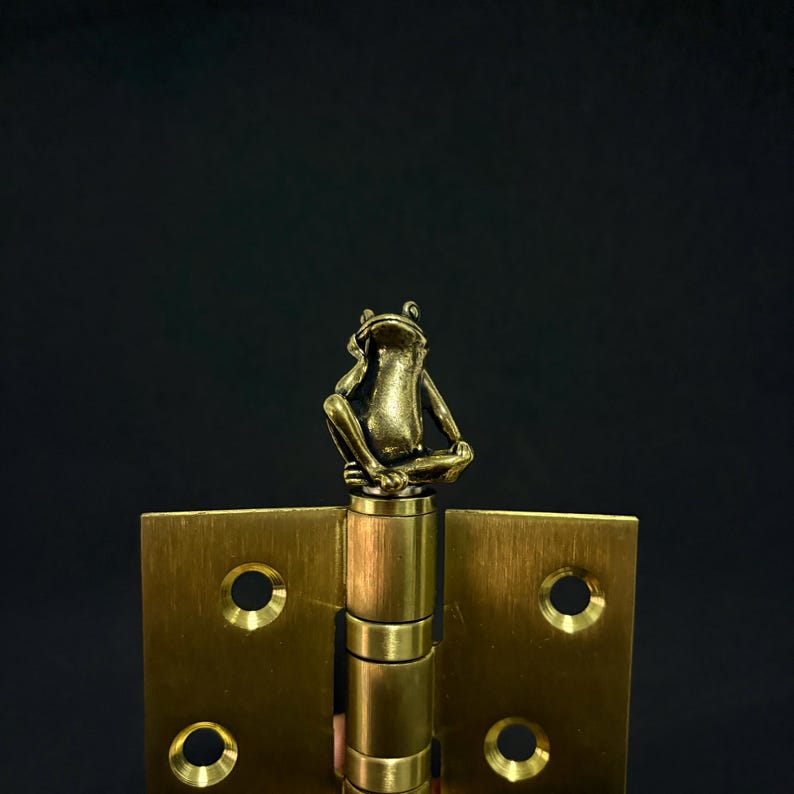 1 Inch Frog Hinge Topper - Brass Home Decor