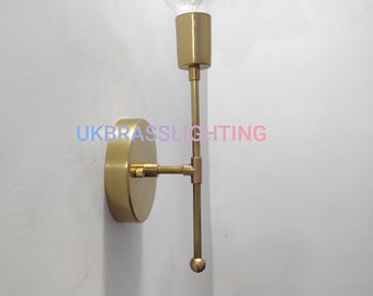 Modern Raw Brass Wall Lamp, Mid-Century Round 1-Light Sconce, Handcrafted Italian Lighting