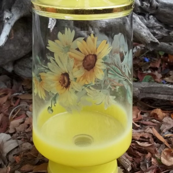 Vintage West Virginia Glass Company, Blendo Glass Covered Candy Dish