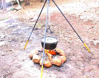 Heavy Duty Campfire Tripod Stand: Dutch Oven Cooking, super stable, sturdy