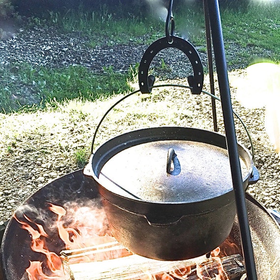 Cedar Ridge Tripod Campfire Grill