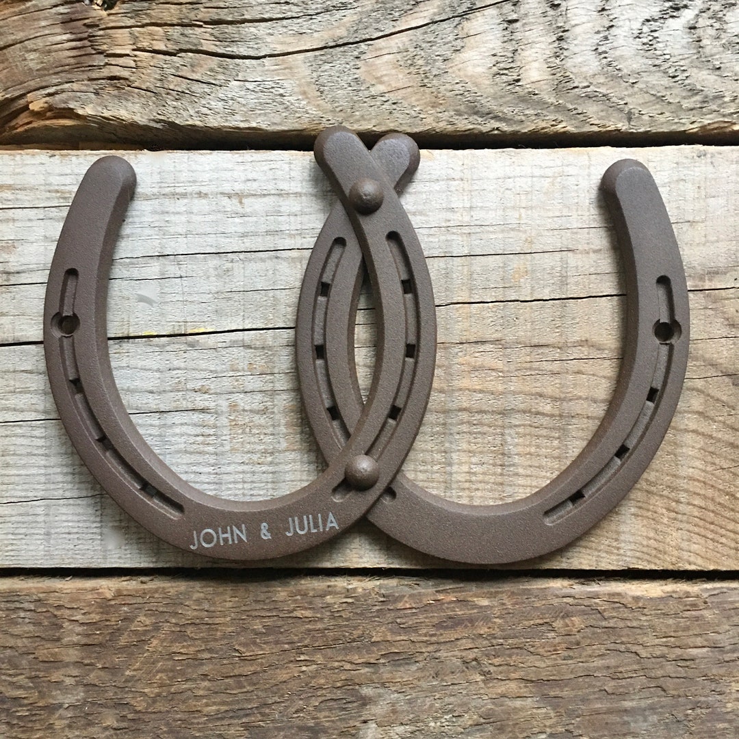 Engraved Linked Horseshoes, Wall Hanging Anniversary Gift for Horse