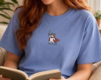 スーパーヒーロー猫の刺繍Tシャツ、コンフォートカラーTシャツ、ペット愛好家へのギフト