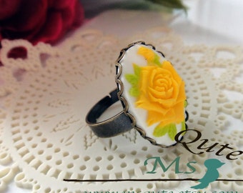 Romantic Rose Ring - Bright Yellow