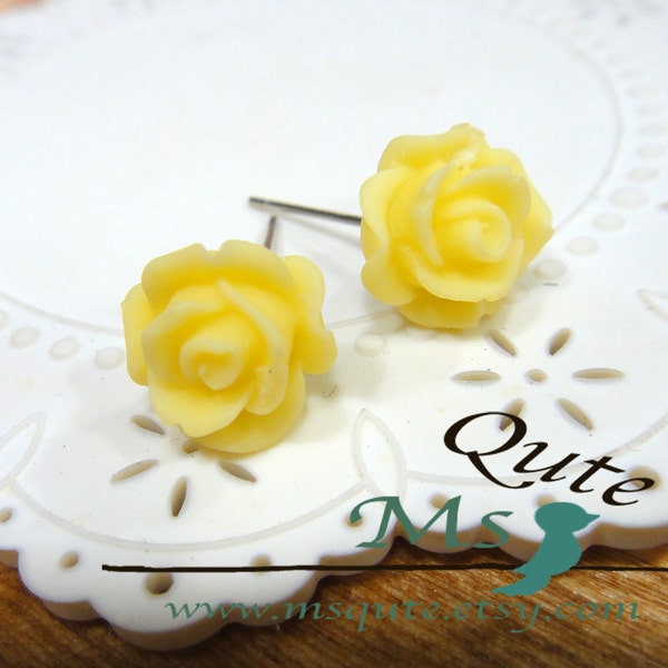 Petite Rose Ohrstecker-soft gelb