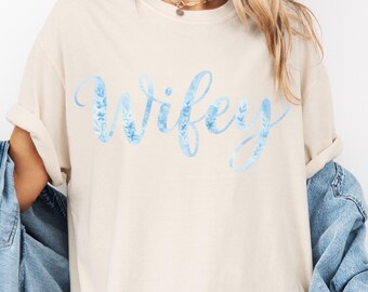 Wifey PNG Watercolor Design for T-Shirts & Sublimation – Bridal Party Bachelorette Wife Gift