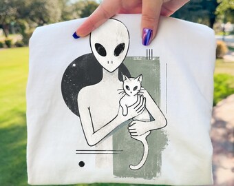 Cute Alien and Cat PNG | Sci Fi Wall Art Printable | Digital Download | Space Lover Gift | Minimalist Alien Illustration | Cosmic Friendship