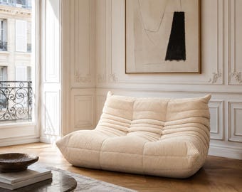 Fauteuil lounge bas 1 place beige en tissu bouclé – Chaise design cosy sans accoudoirs – Fauteuil moderne pour salon ou chambre