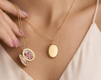 Collier Médaillon Photo avec Pierre de Naissance – Bijou Personnalisé Fait Main