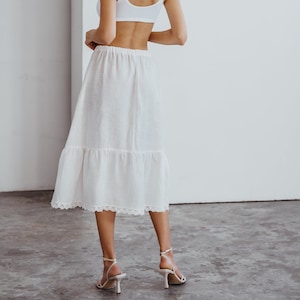Linen half petticoat, underskirt, ruffled skirt in white