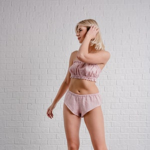 Linen sustainable underwear set in dusty rose color linen with french cut knickers