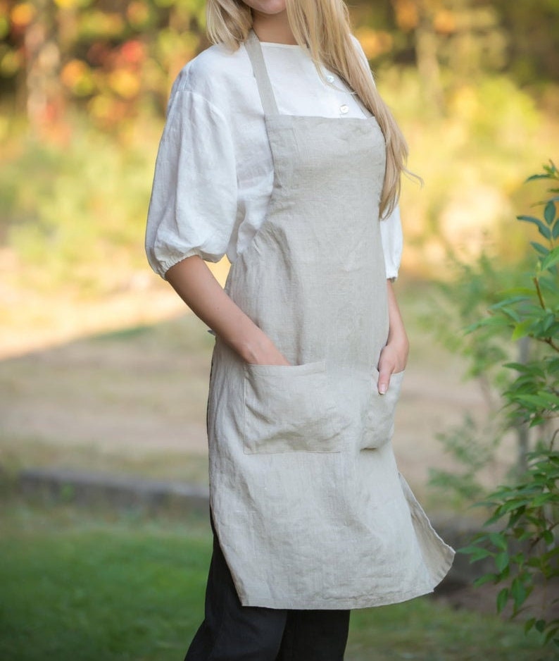 Linen full natural apron with adjustable straps