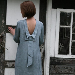 Linen dress Allegra with bow and open back back