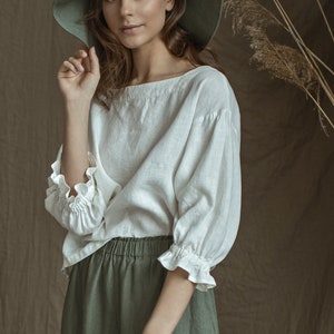 Linen lightweight foldable hat in pistachio color