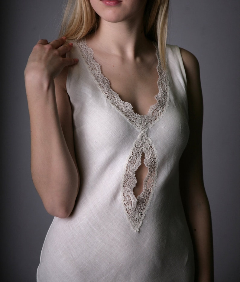 Linen night dress with lace opening in front