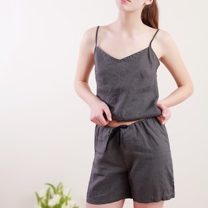 linen cami Constance in asphalt grey