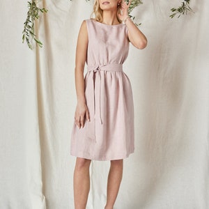 Dress Mila lace back in dusty rose