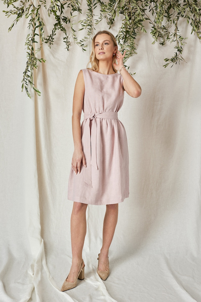 Dress Mila lace back in dusty rose